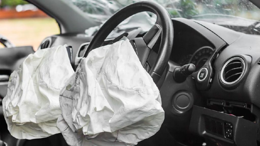 air bag mobil