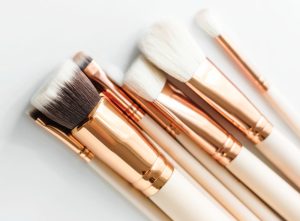 Brush make up