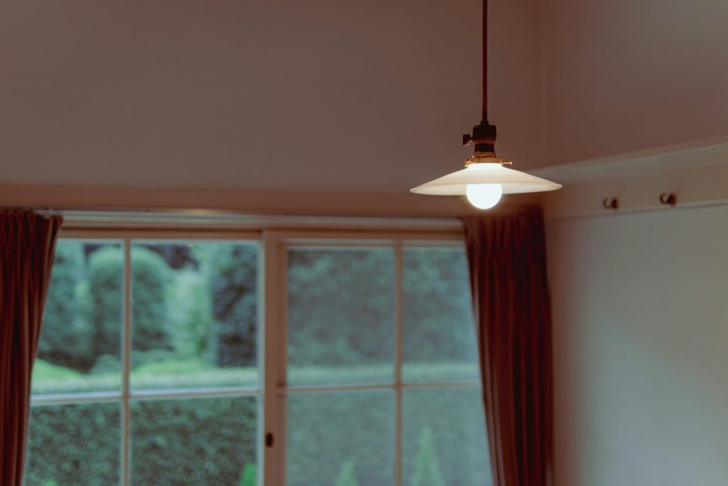 memaksimalkan pencahayaan rumah